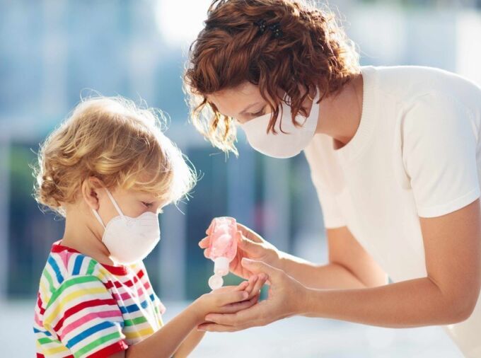 IMAGE: SHUTTERSTOCK/FAMVELD
