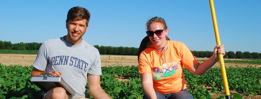 plant biology students in the field