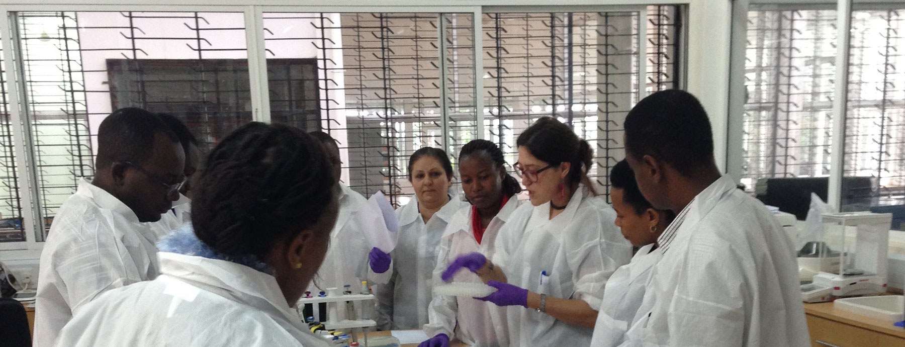 group shot of people in a lab