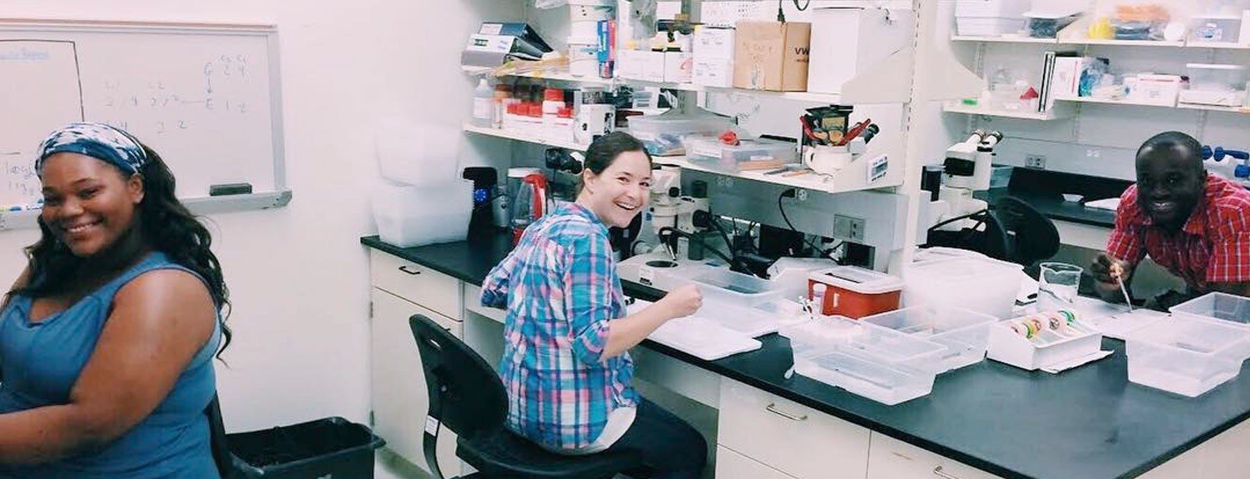 women in lab