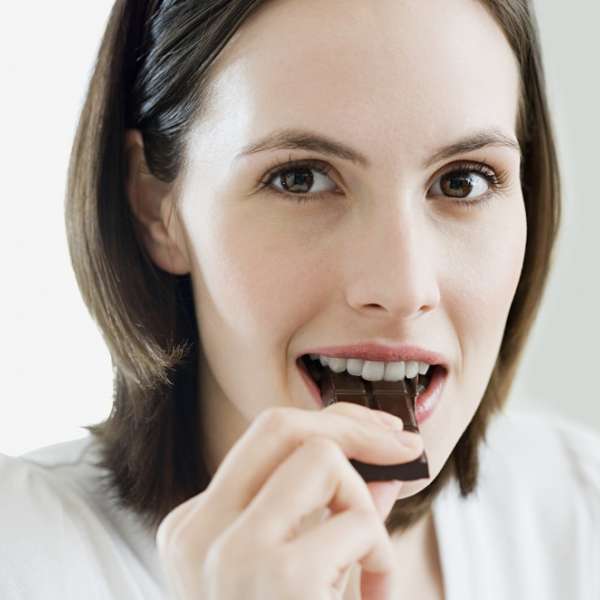 For chocolate specifically, oral texture is a critical quality attribute, with grittiness often being used to differentiate bulk chocolate from premium chocolates. Because chocolate is a semi-solid suspension of fine particles from cocoa and sugar dispersed in a fat base, it is an ideal food for the study of texture. IMAGE: © GETTY IMAGES / IMAGE SOURCE