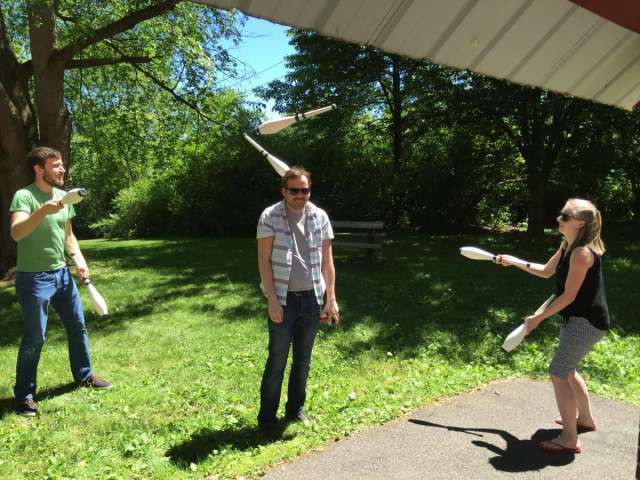 MCIBS students juggling at a picnic